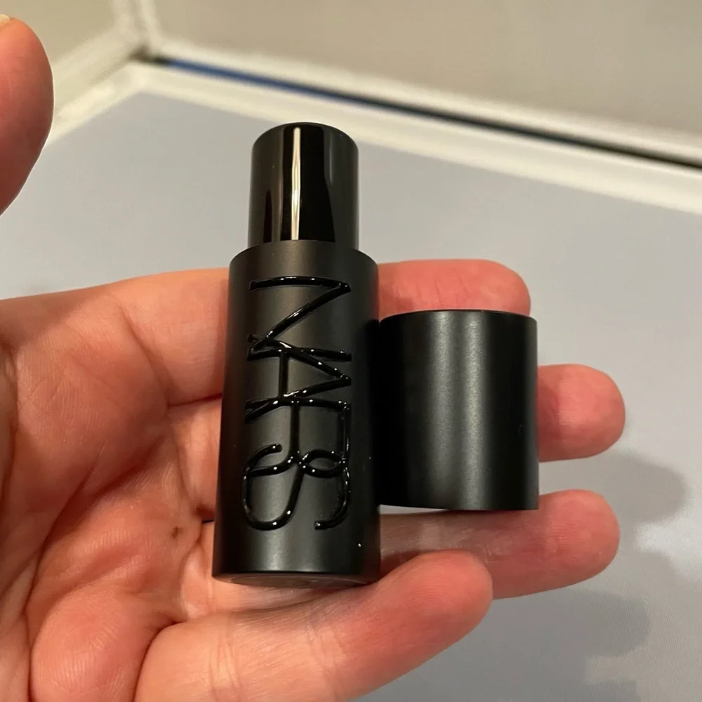 NIB NARS Full-size Refillable No Rules 885 Cool Berry Explicit Lipstick Lux $42! - Picture 5 of 8